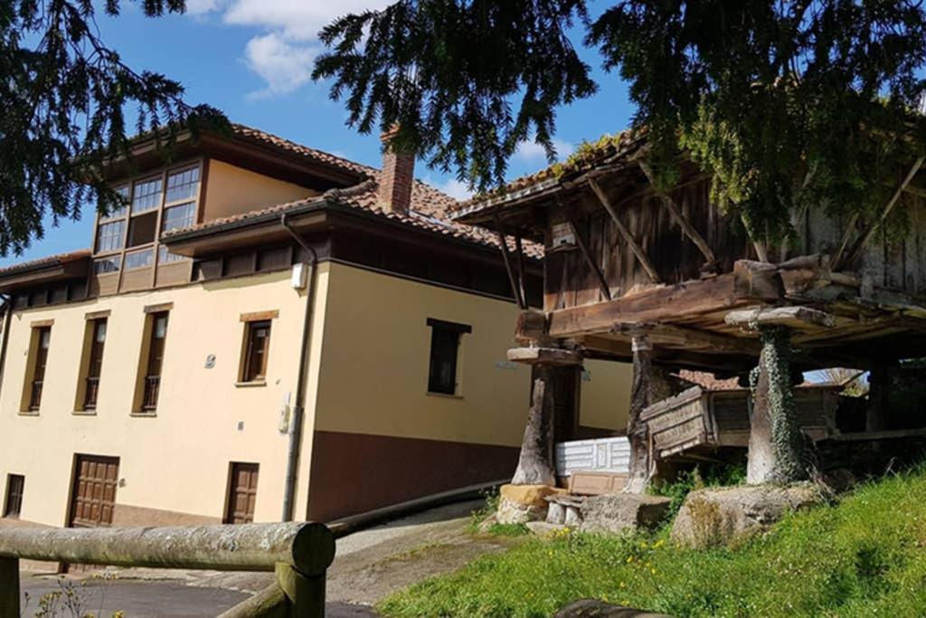 Casa La Capilla Villa Borines Bagian luar foto